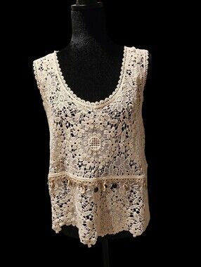 Crochet Lace Sleeveless Tank Top By Liv Los Angeles